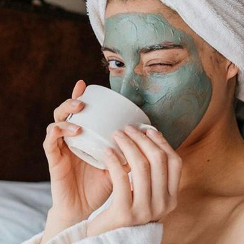 Anne Semonin, pionnière de la cosmétique naturelle
