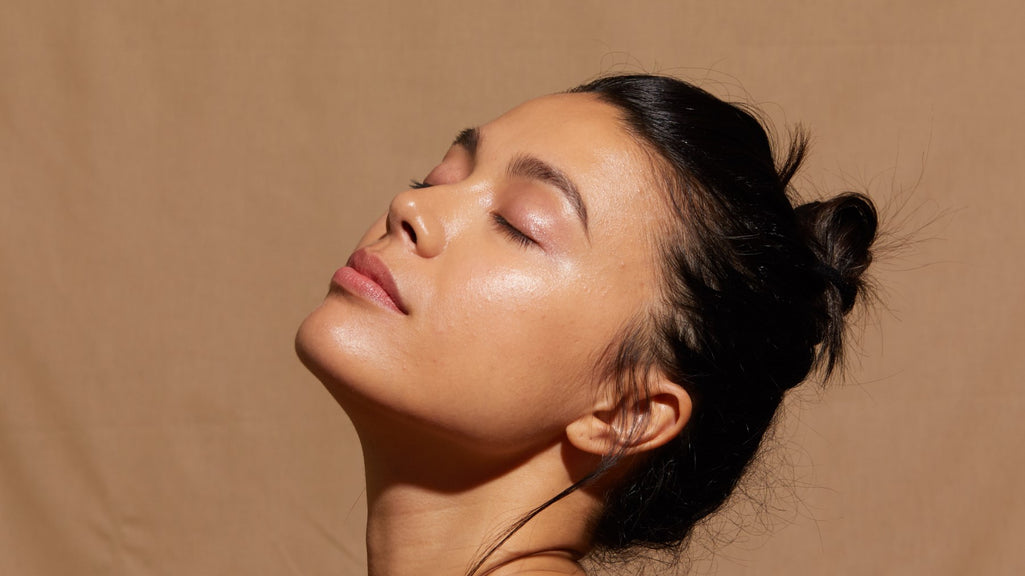 Visage femme radieux