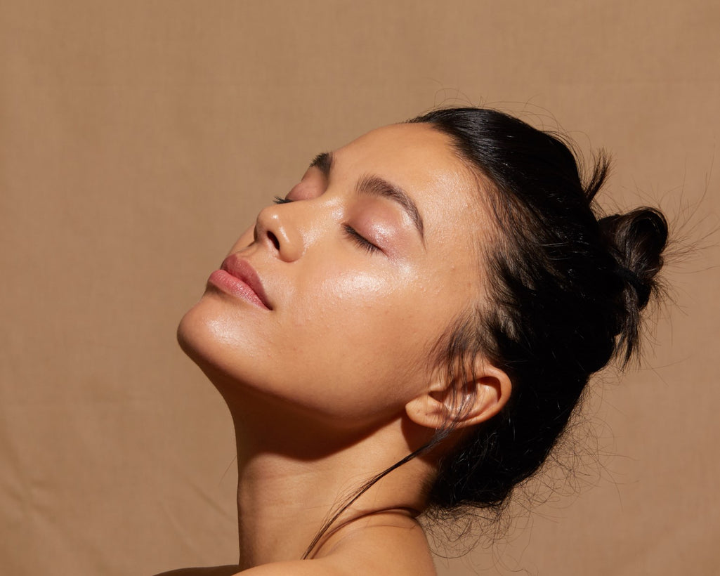 Visage femme radieux